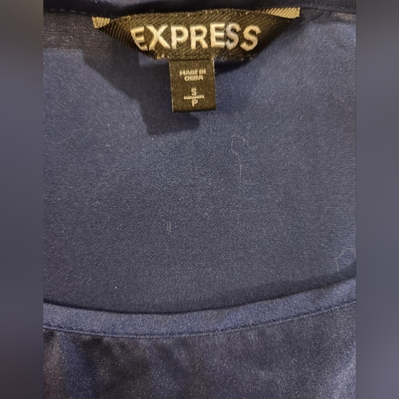 Express Brand Blue Hue Satin Short Sleeve Blouse | Size Women's SP - Picture 8 of 10